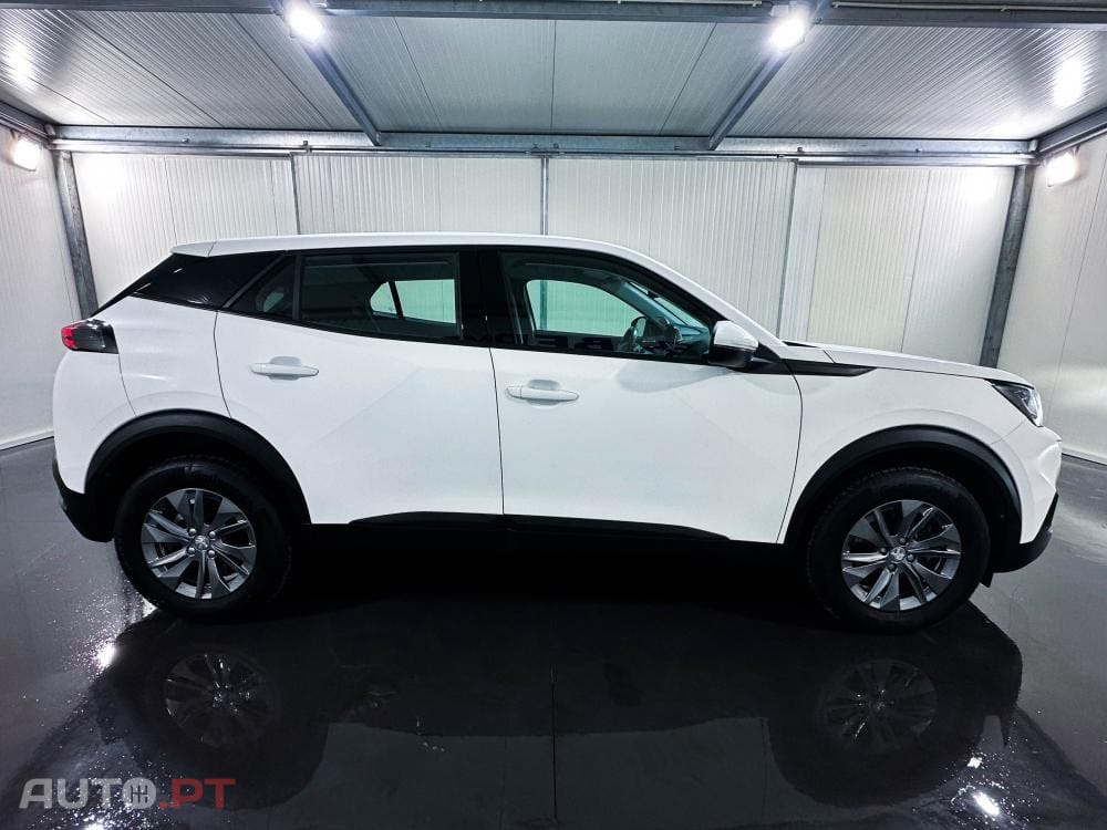 Peugeot 2008 1.2 PureTech Allure EAT8