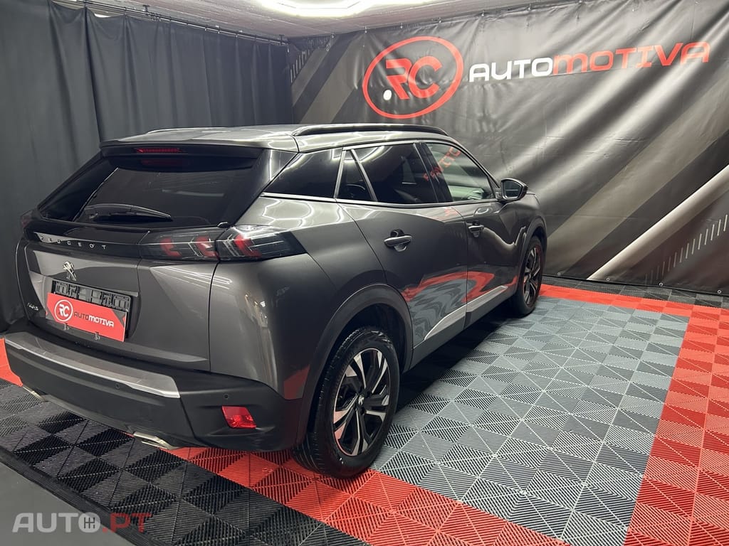 Peugeot 2008 1.2 PureTech Allure EAT8