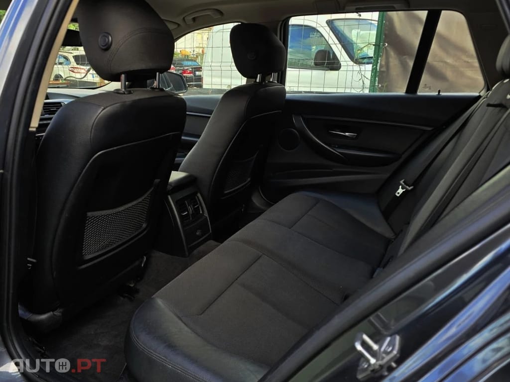BMW 318 d Auto Line Modern