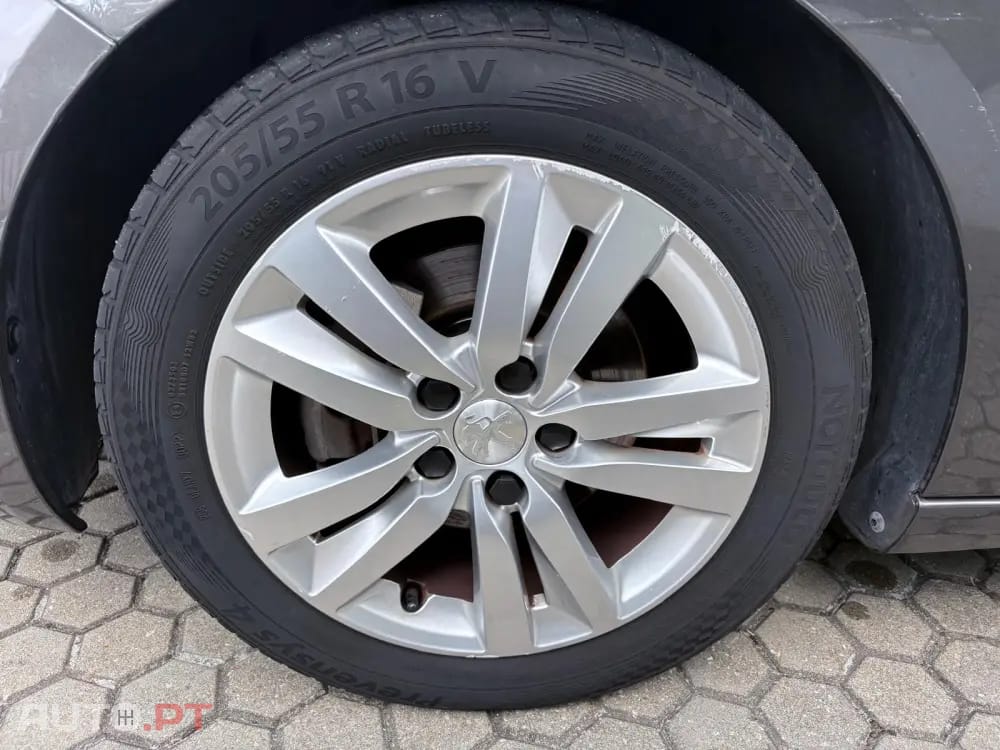Peugeot 308 SW 1.2 PureTech Style