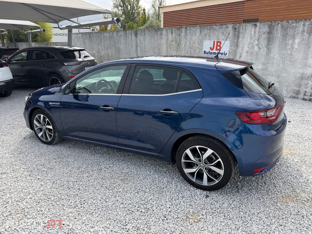 Renault Mégane ENERGY dCi 110 EDC INTENS