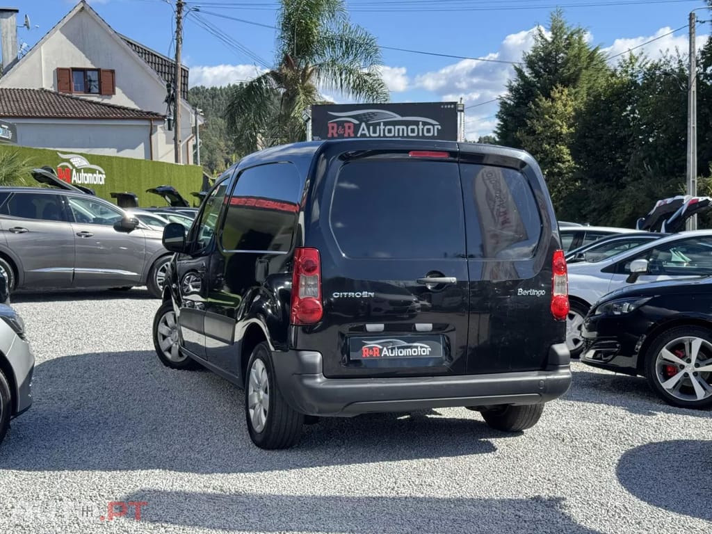 Citroen Berlingo Outro