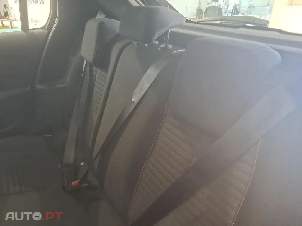 Peugeot 208 1.2 PureTech Active Pack