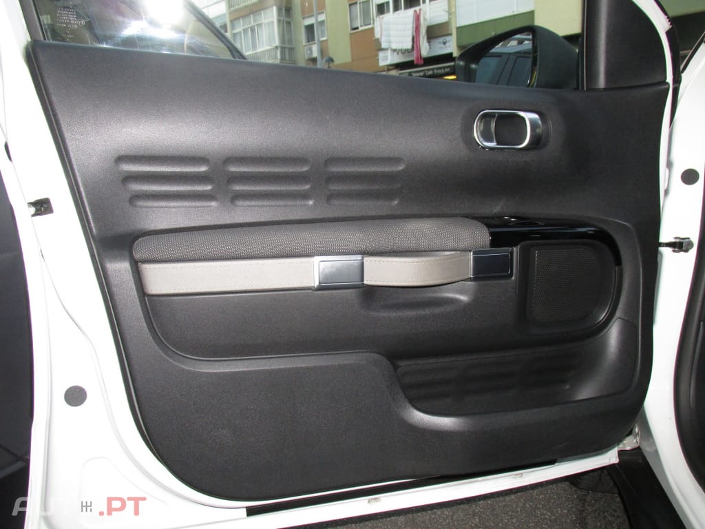 Citroen C4 Cactus 1.2 PureTech Shine