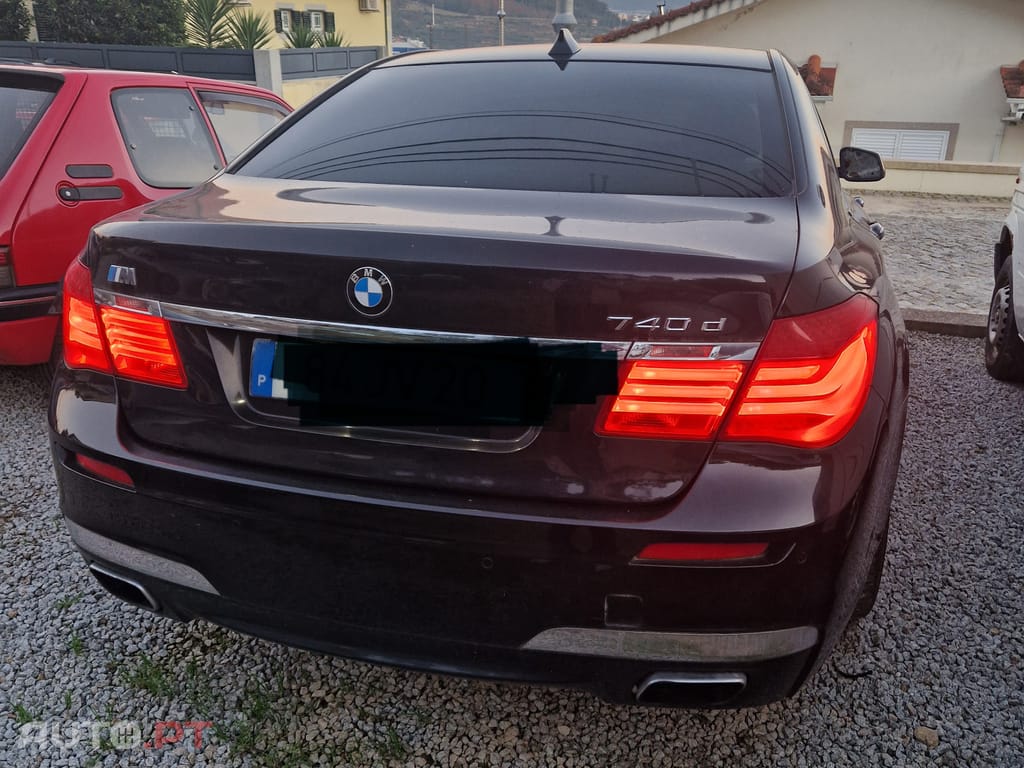 BMW 740 PACK M