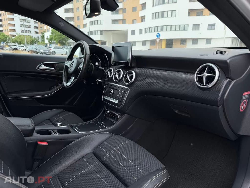 Mercedes-Benz A 180 d 7G-DCT Urban