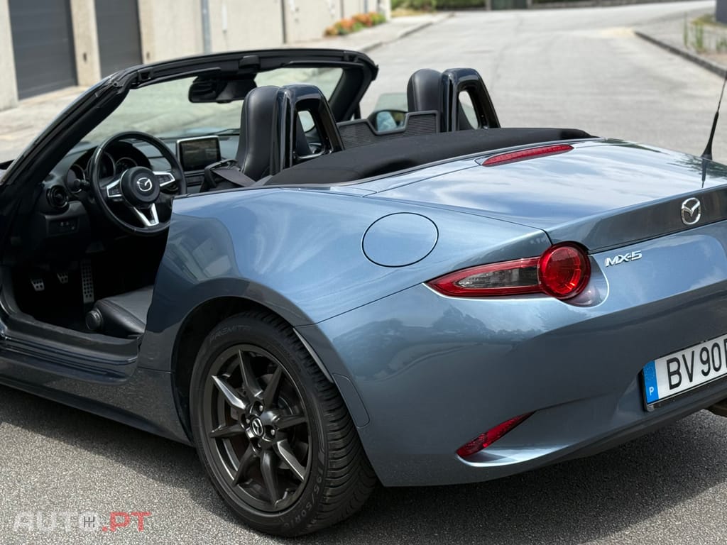 Mazda MX-5 1.5 RF Sky-G Evolve Navi