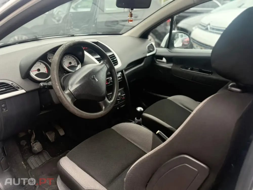 Peugeot 207 1.4 HDi XA