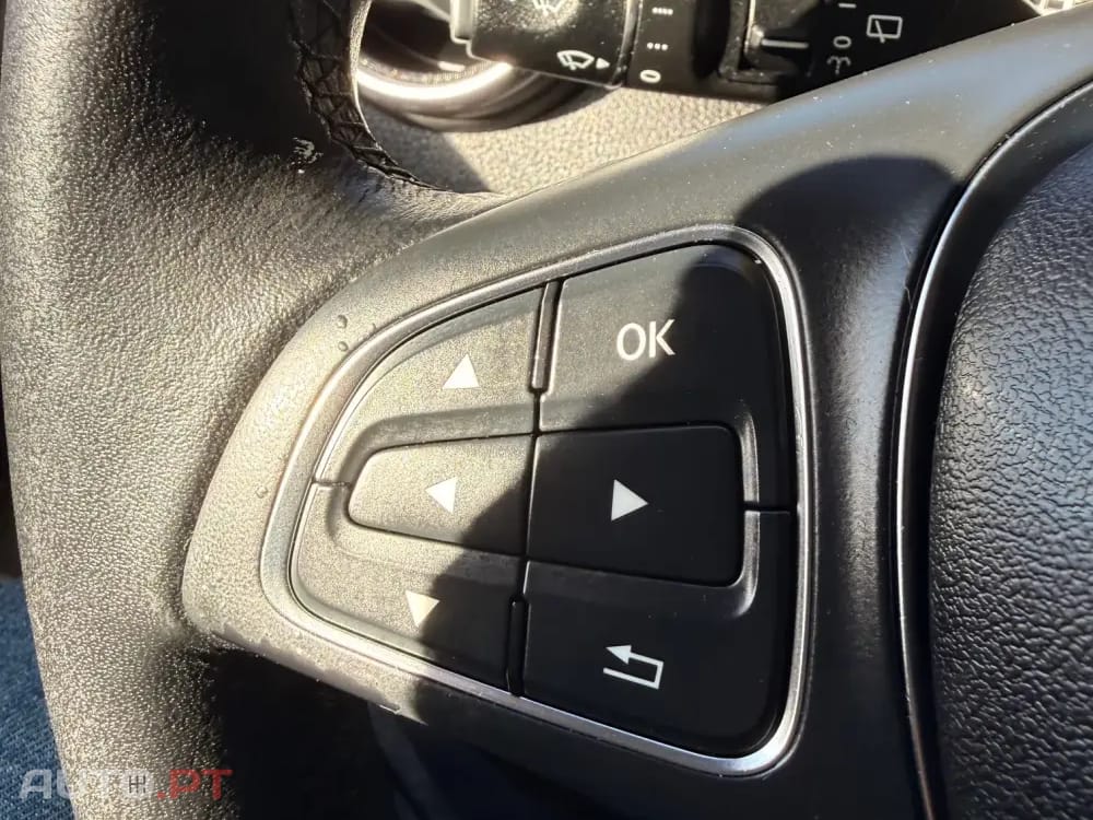 Mercedes-Benz GLA 180 d SENSATION