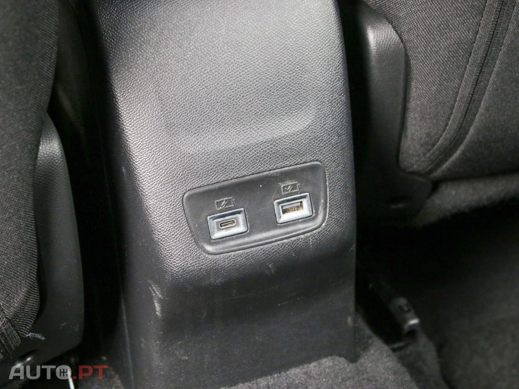 Peugeot 2008 1.2 PureTech Allure