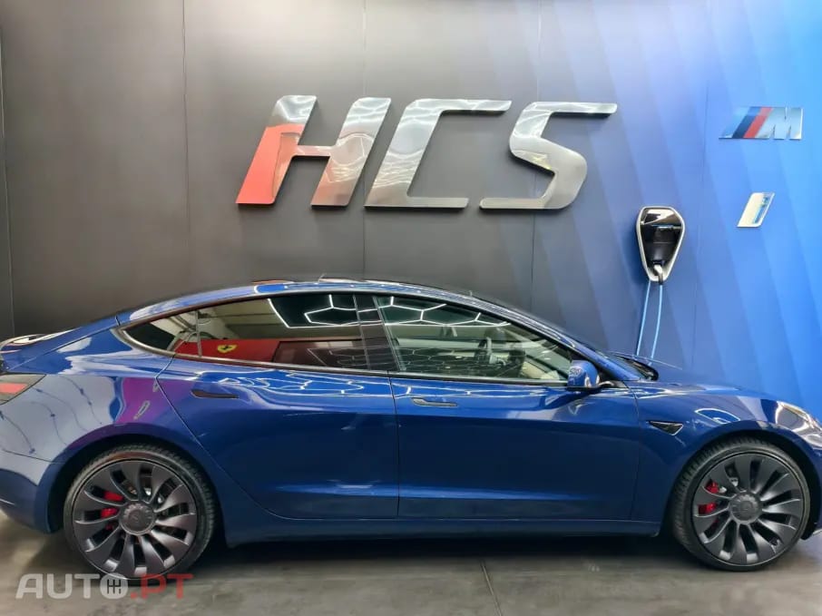 Tesla Model 3 Performance Tração Integral