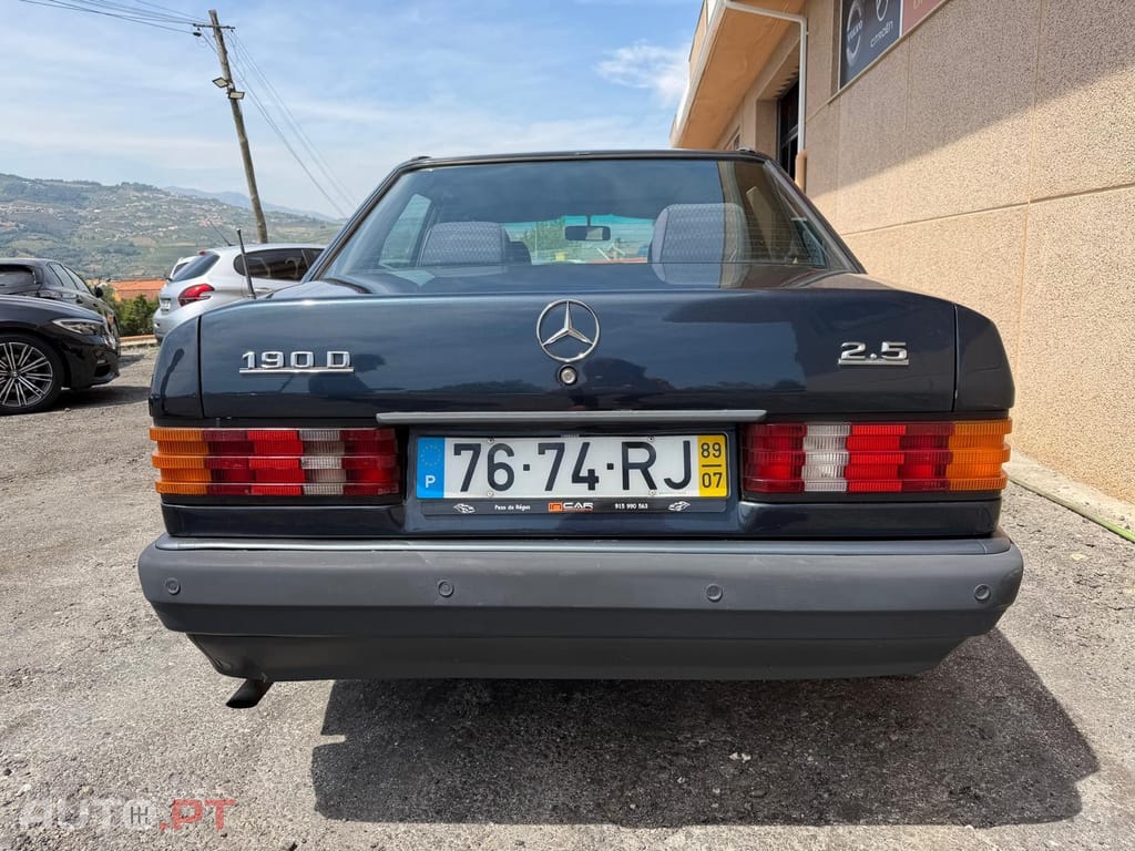 Mercedes-Benz 190 2.5