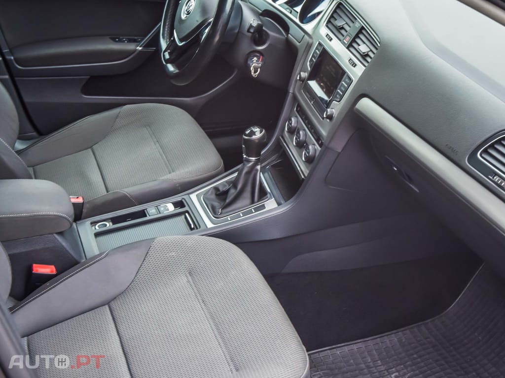 Volkswagen Golf 1.6 TDi Trendline