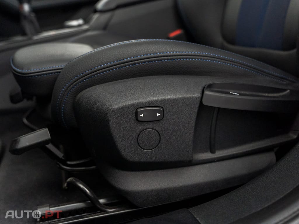 BMW 116 d Pack Desportivo M