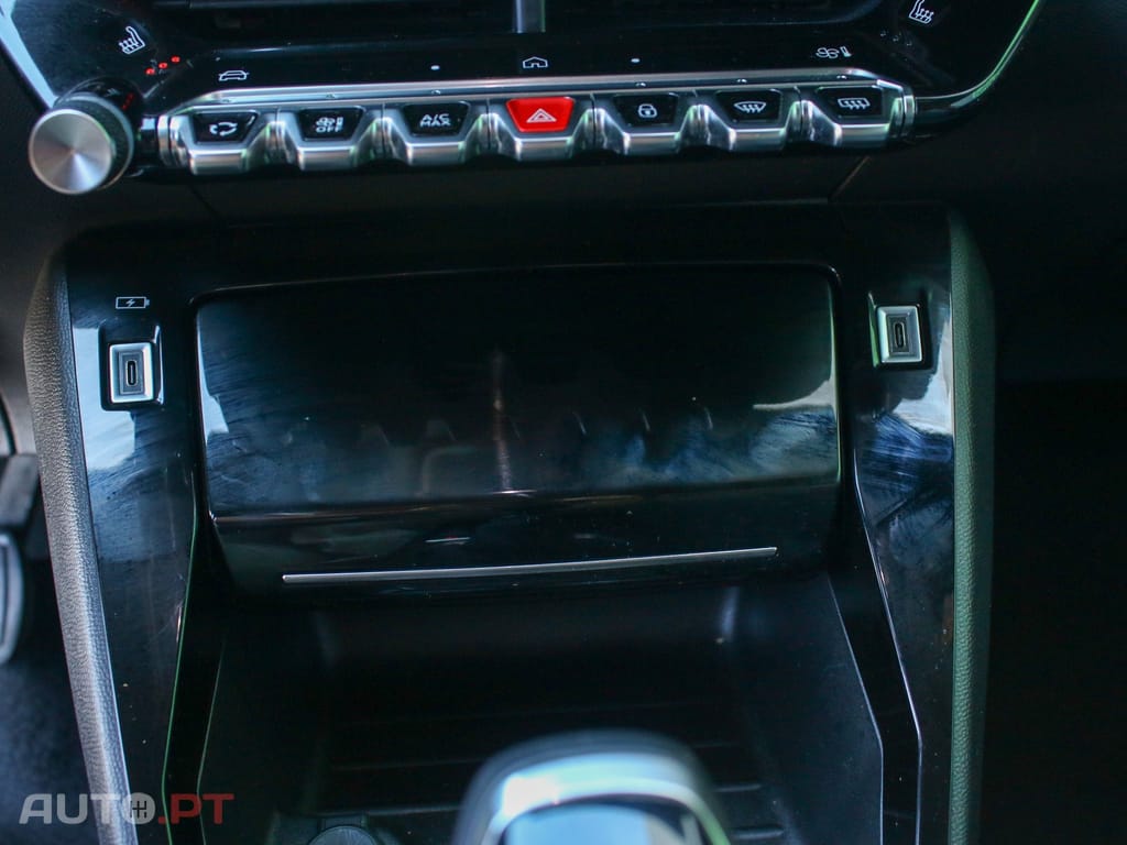 Peugeot 2008 1.2 PureTech Allure