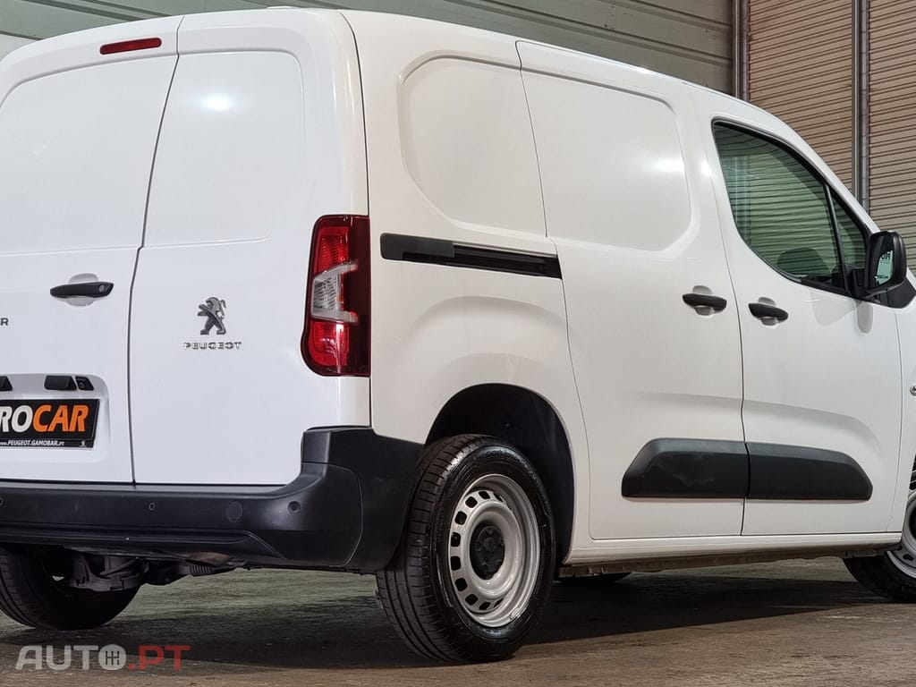 Peugeot Partner 1.5 BlueHDi Premium Standard
