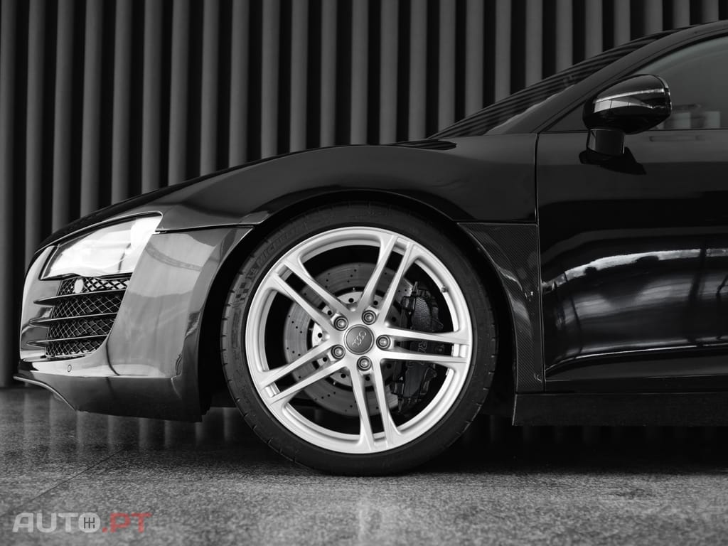 Audi R8 4.2 FSI quattro R tronic