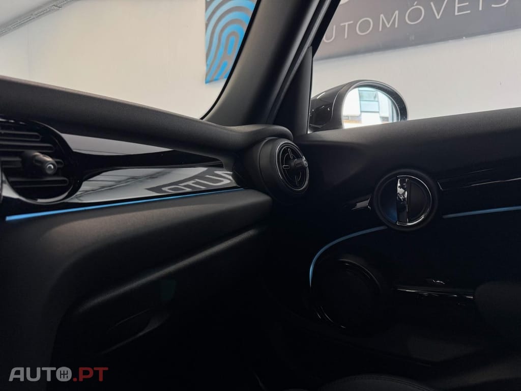 MINI Cooper Cooper Auto