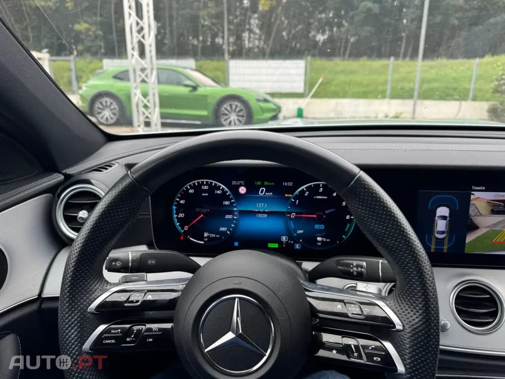 Mercedes-Benz E 300 AMG