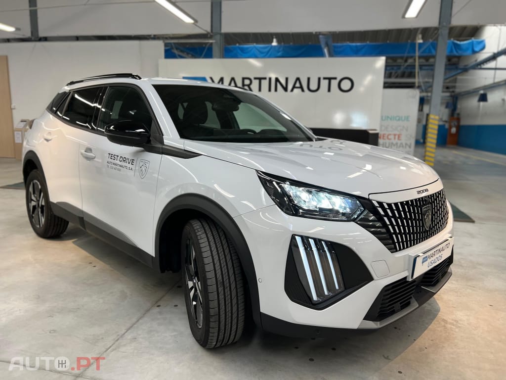 Peugeot 2008 1.2 Hybrid Allure e-DCS6