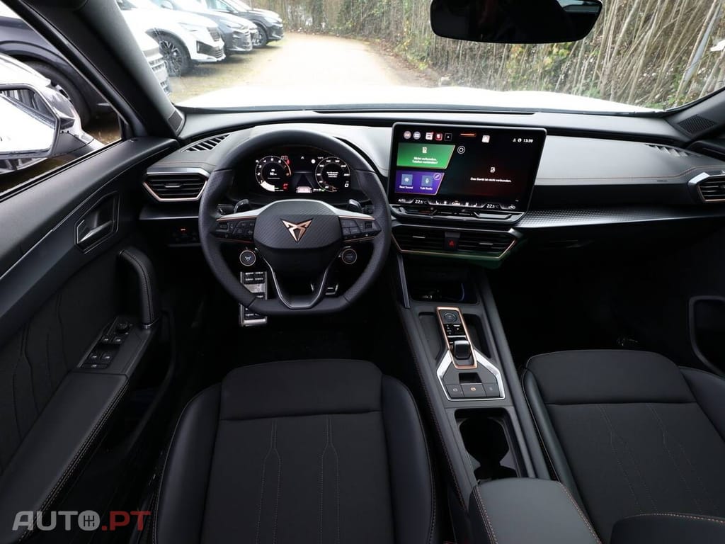 Cupra Formentor 1.5 e tsi 150cv PACK EDGE  10 KM