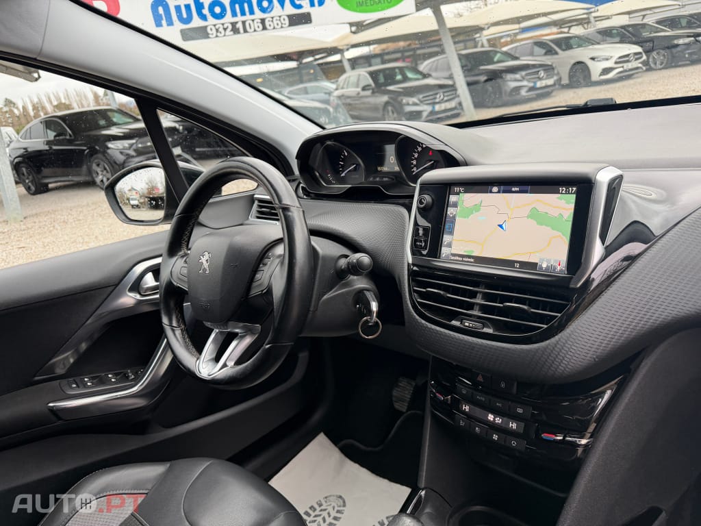 Peugeot 2008 1.6 BlueHDi Allure