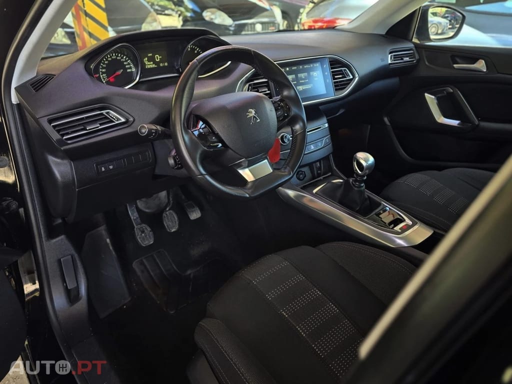 Peugeot 308 1.6 BlueHDi Allure