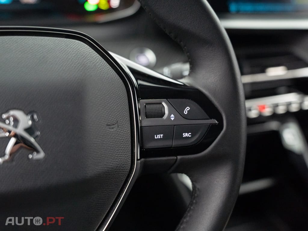 Peugeot E-208 50 kWh Active Pack