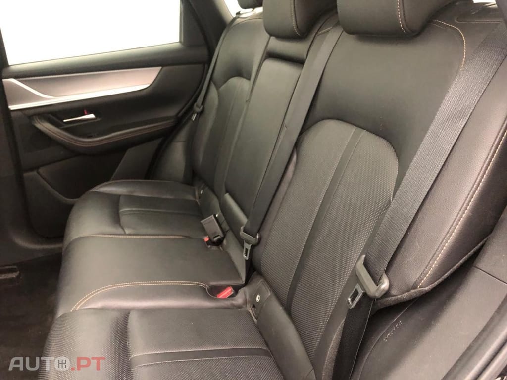 Mazda CX-60 2.5 e-Skyactiv PHEV Homura