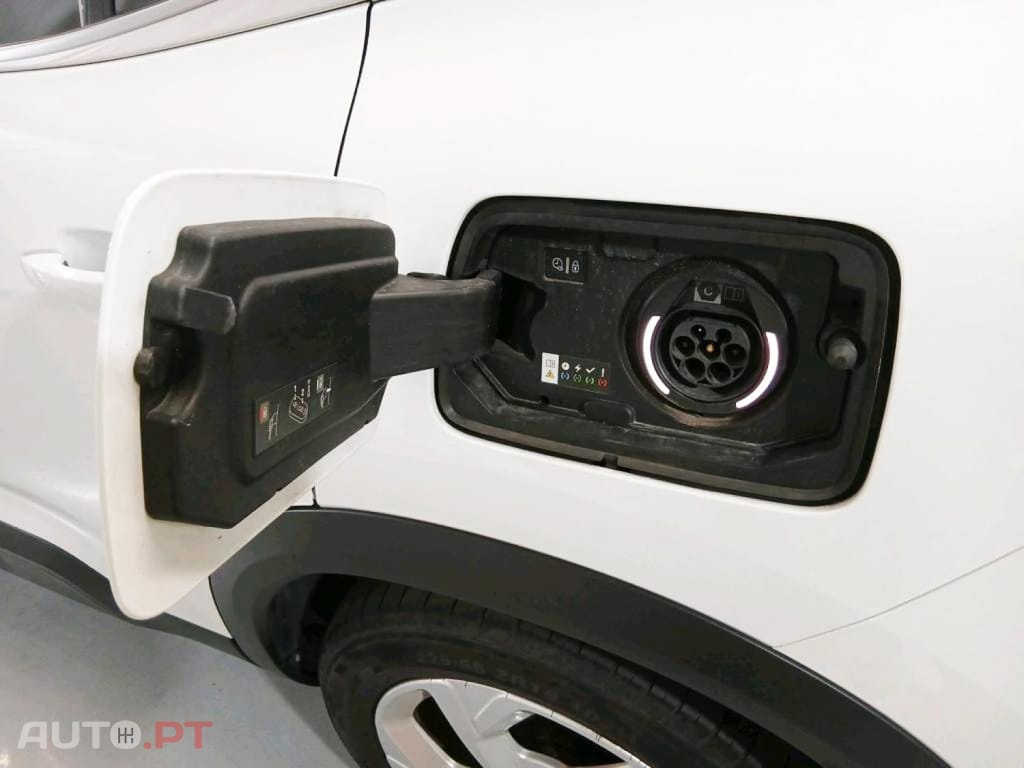 Citroen C5 Aircross 1.6 Hybrid Feel e-EAT8