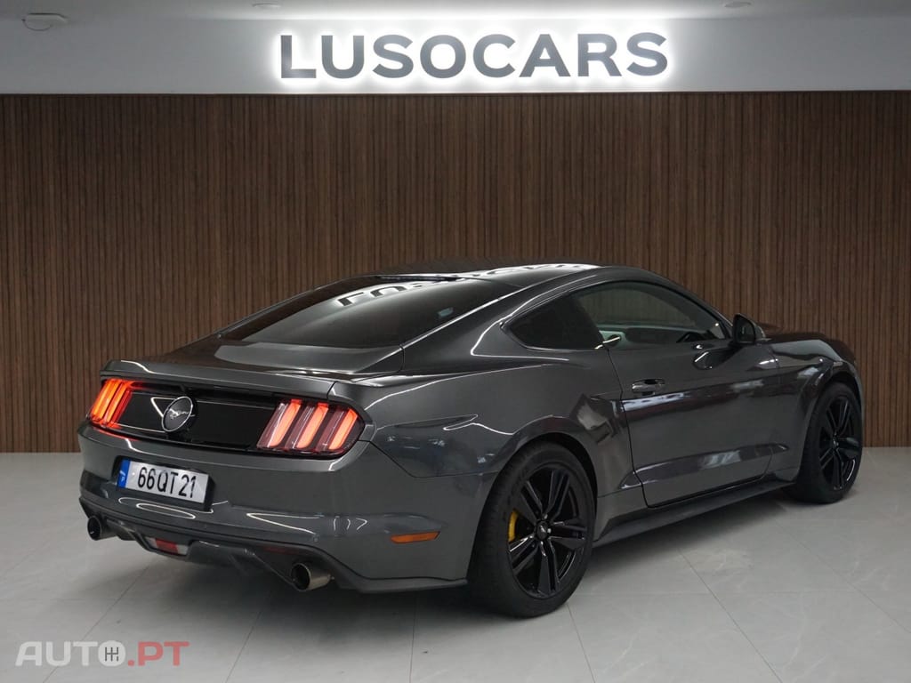 Ford Mustang 2.3i EcoBoost