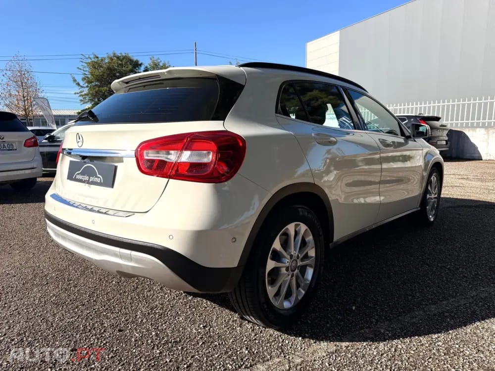 Mercedes-Benz GLA 180 d SENSATION