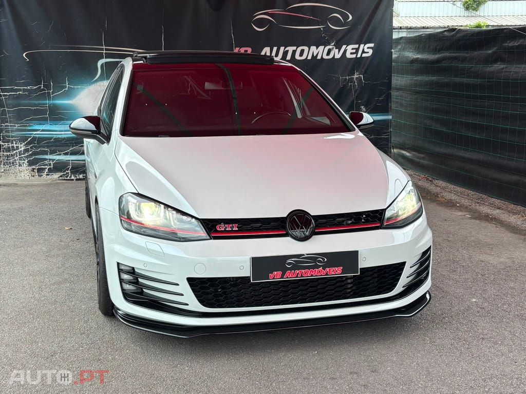 Volkswagen Golf 2.0 TSi GTi DSG Performance
