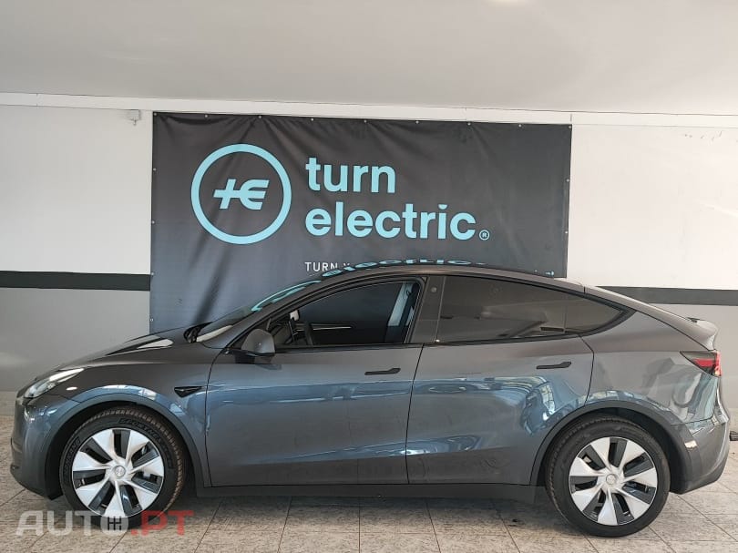 Tesla Model Y Long Range Tração Integral