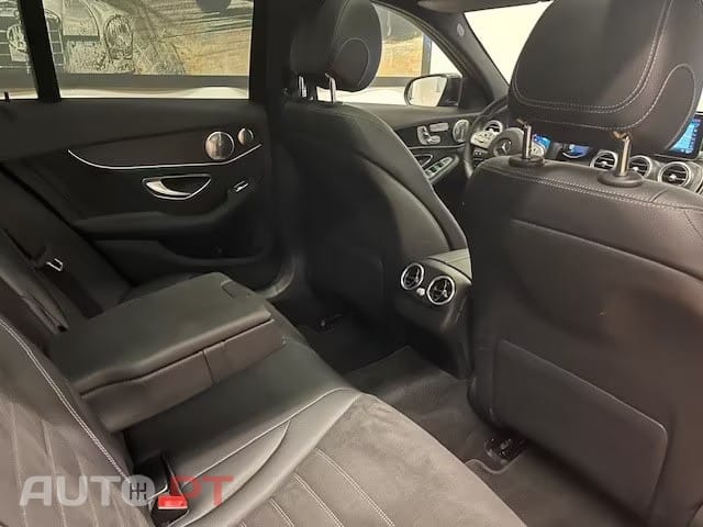 Mercedes-Benz E 300 de AMG Line