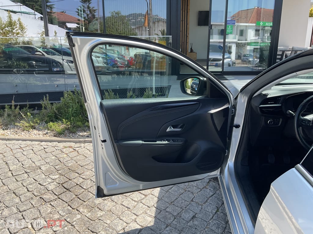 Opel Corsa 1.2 T Elegance