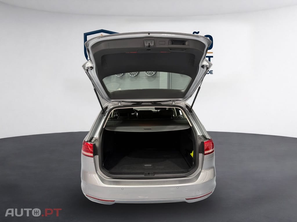 Volkswagen Passat Variant 1.6 TDI Advance BlueMotion Tech DSG