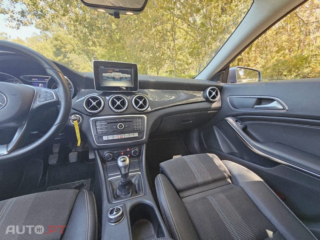 Mercedes-Benz CLA 180 (CDI) d Urban