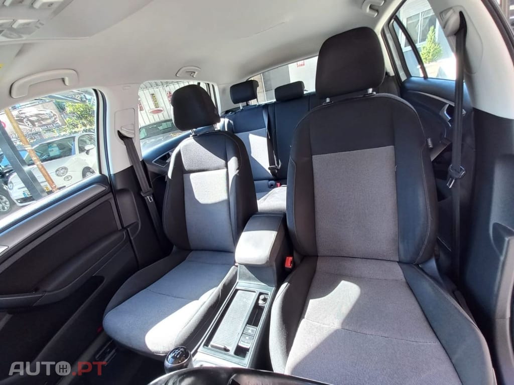 Volkswagen Golf 1.6 TDI Trendline