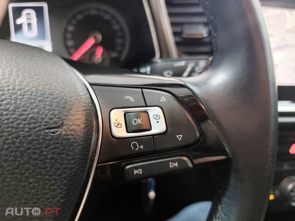 Volkswagen T-Roc 1.0 TSI