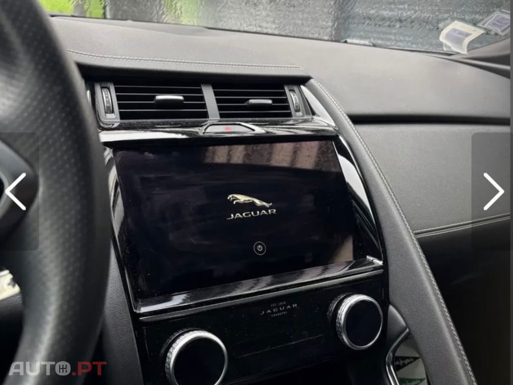 Jaguar E-Pace P300e R- dynamic