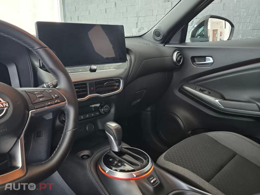 Nissan Juke 1.0 DIG-T N-Connecta NAV. DCT