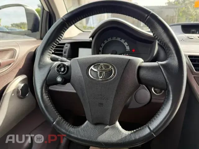 Toyota iQ 1.4 D-4D 2
