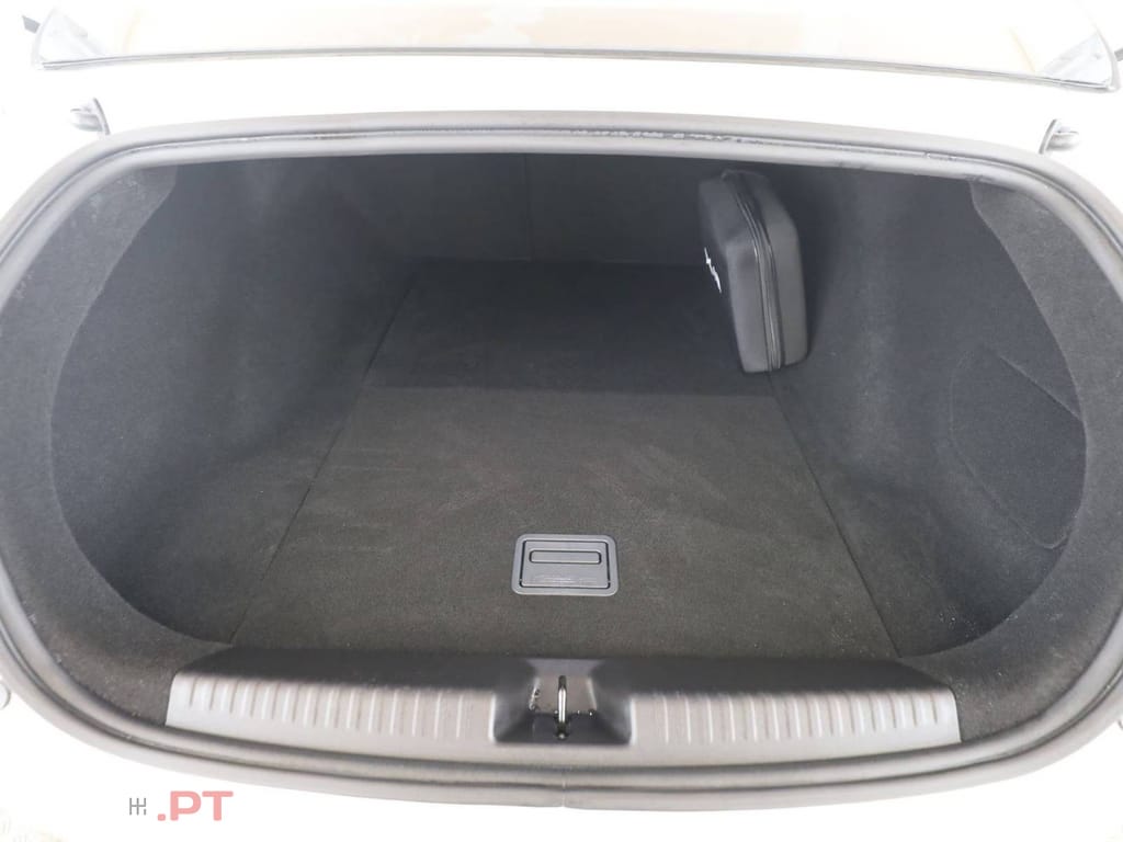 XPeng P7 86.2 kWh AWD Performance