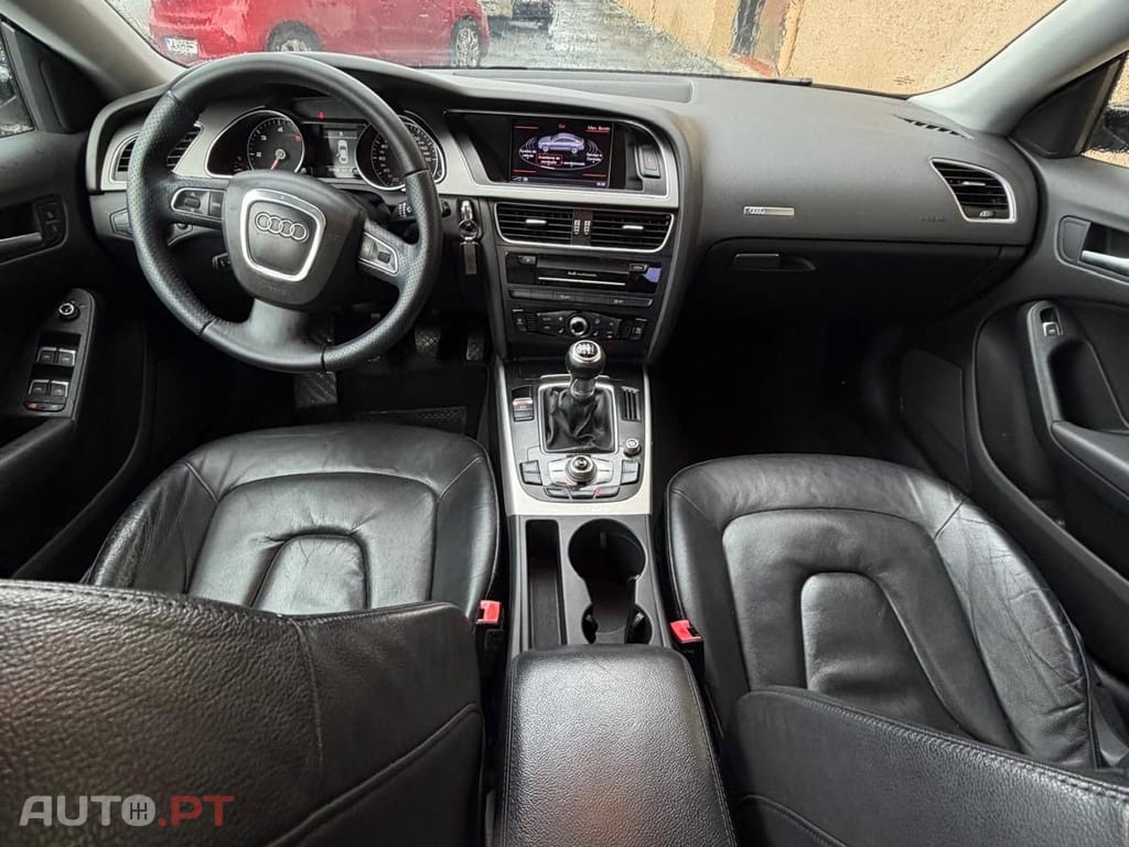 Audi A5 2.0 TDi Business Line S-line