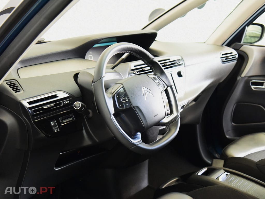 Citroen Grand C4 SpaceTourer 1.5 BlueHDi Shine EAT8