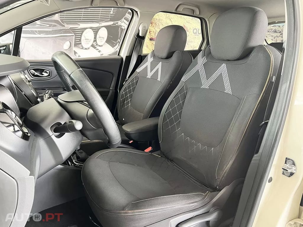 Renault Captur 1.2 TCe Exclusive EDC