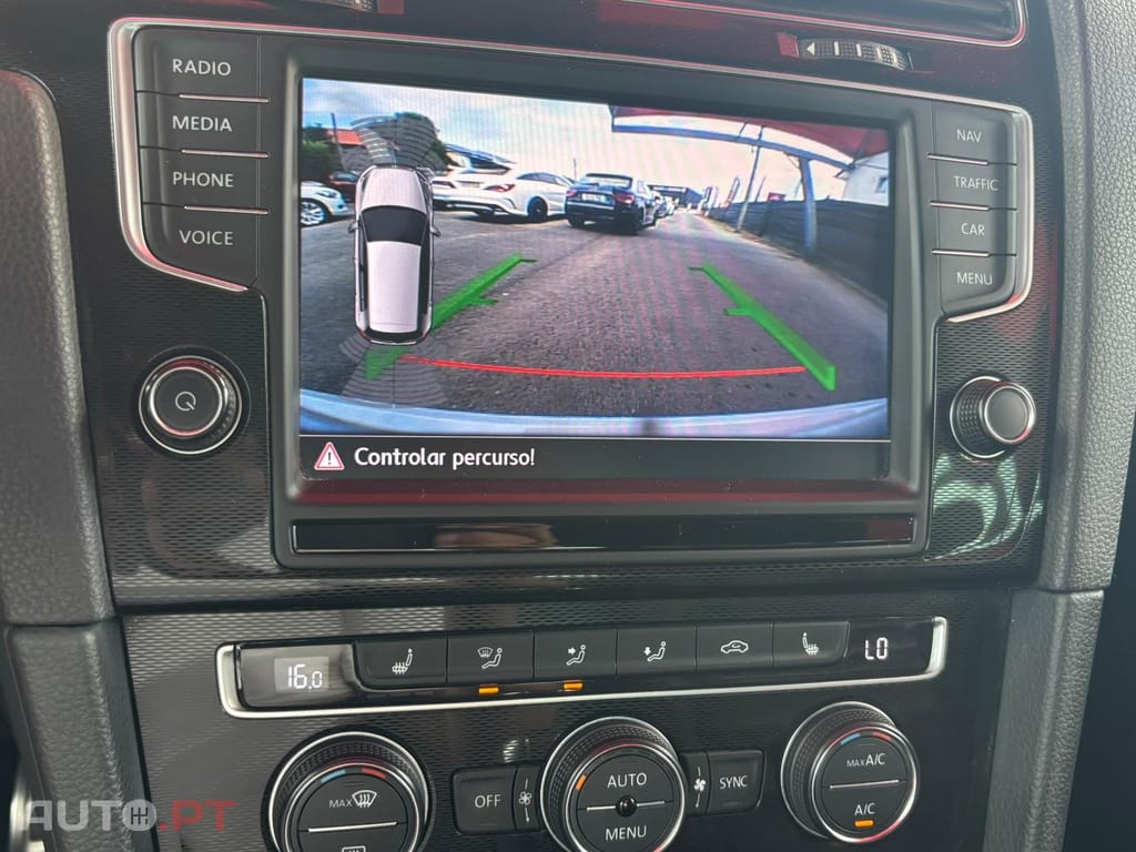 Volkswagen Golf 2.0 TSi GTi DSG Performance