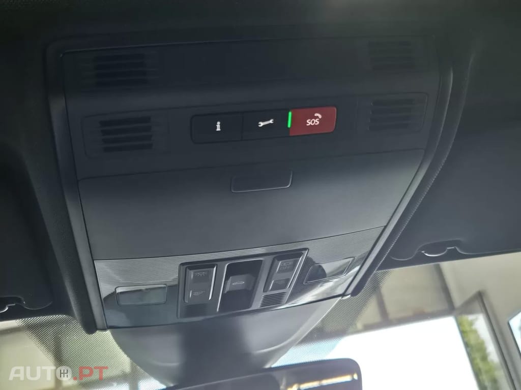 Volkswagen Taigo 1.0 TSI R-DESIGN