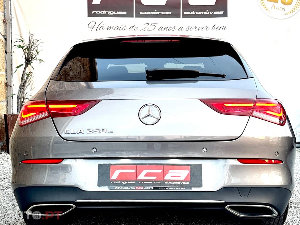 Mercedes-Benz CLA 250 e Progressive